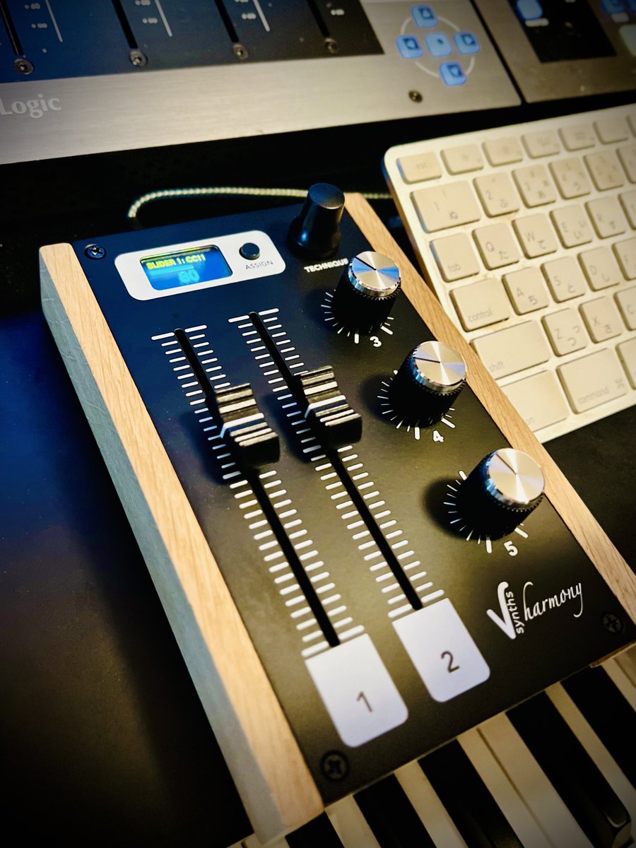 my new gear Viper Synths / HARMONY 昨年から狙っていたMIDIコン導入