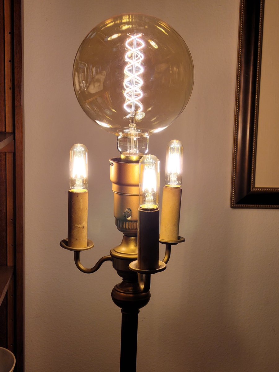 GoodFindStores's tweet image. Before and after: