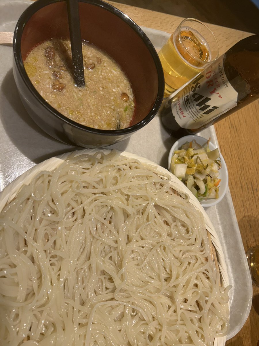 午後休のやんわり食べようのらんち🤭
ごまだれでツルツルと美味しくいただきました〜
やっと行けた！
#稲庭うどん
#七蔵