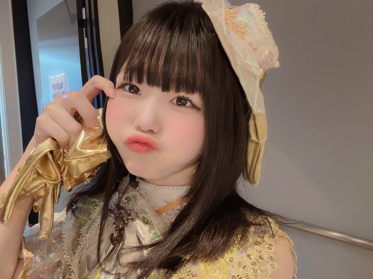 parapara_hi's tweet image. 2/11(火)㊗️
⚡️𝗜𝗗𝗢𝗟 𝗦𝗣𝗜𝗥𝗜𝗧𝗦 ⚡️
2月バレンタイン直前SP 増刊号💝

With原宿ホール❗️

パラパレは14:35〜

お昼帯です☀️🥰来やすい方多いのでは？！
原宿でも楽しもうね🐶🍨

🎟チケット
t.livepocket.jp/e/1e9nm

#IDOLSPIRITS #アイスピ