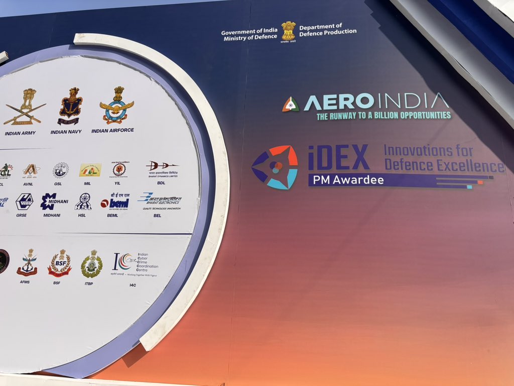 India_iDEX's tweet photo. We are ready, Are you❓

Witness the revolution through innovation at #iDEX Pavilion #AeroIndia2025.

🗓️10th–14th February 2025
📍 Air Force Station, Yelahanka, Bengaluru https://t.co/2h0eGrg9l9