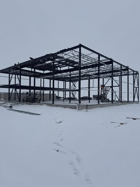 StructureMarlow's tweet image. Nous sommes fiers de collaborer avec nos partenaires pour offrir des résultats à la hauteur de leurs attentes. 
Merci à notre équipe dévouée et à nos clients pour leur confiance.