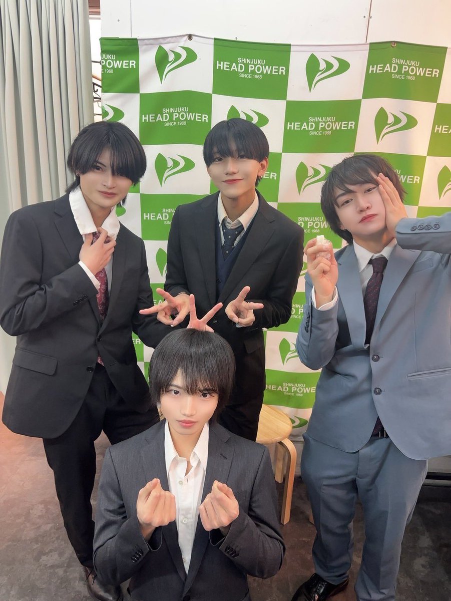 WonDre_official's tweet photo. みなさんいかがお過ごしでしょうか。
Wonder Dreamのしゅうやです。
現場がない日は推しの供給が足りず困りますよね。
そんな方々に朗報です。
未公開の写真を一気に4枚お届けいたします。
これで明日まで耐えてください。
そして明日絶対会いに来てね！！

明日はこちら！
https://t.co/Q246kwyJiQ https://t.co/pXUR2nzKwN