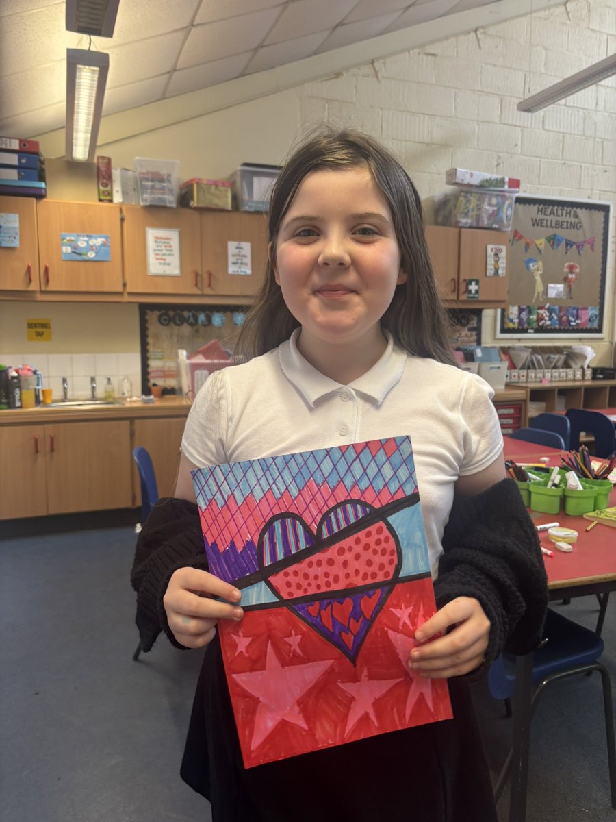 Mrs Clark HPS & P5/4 tweet media