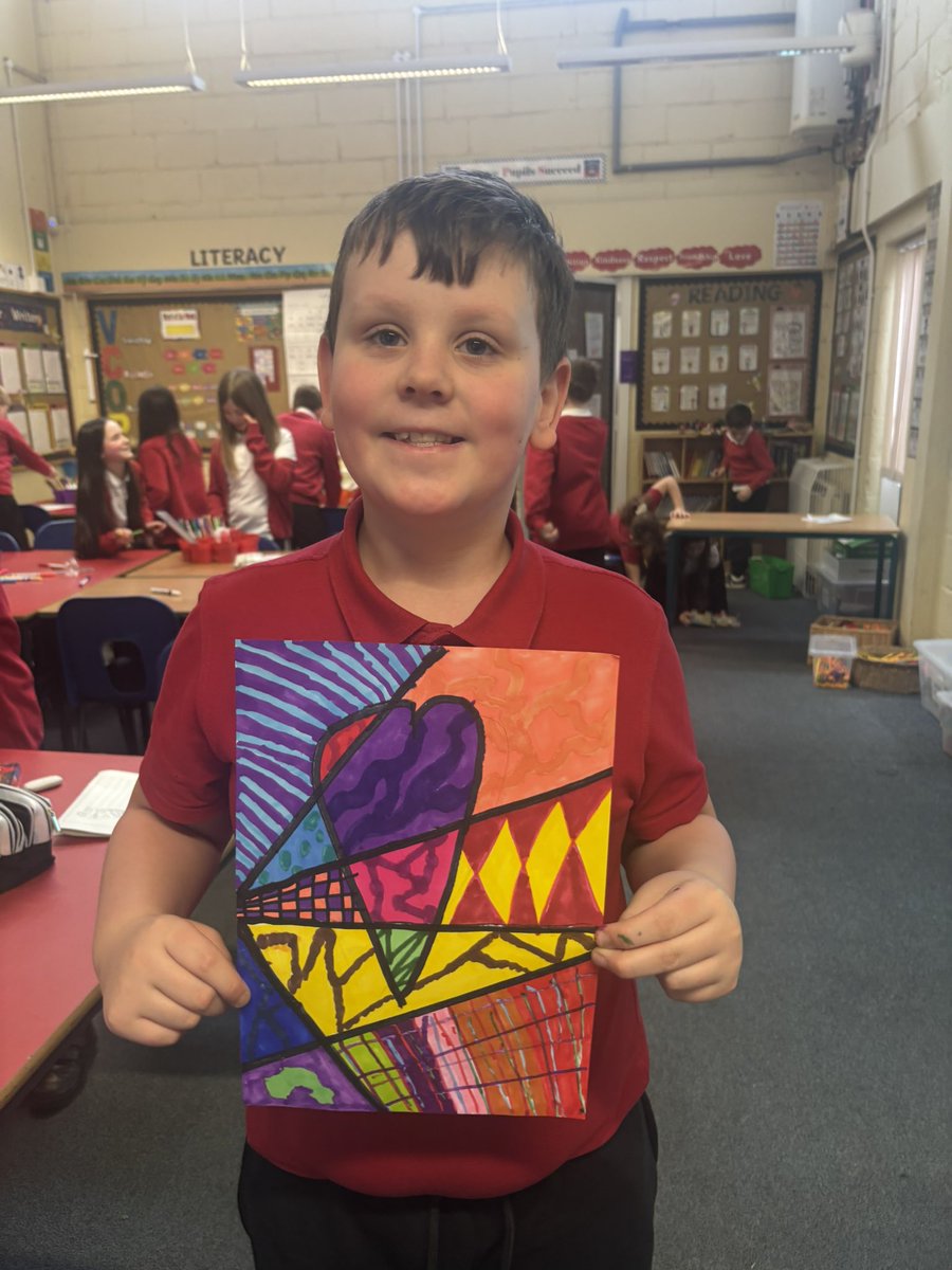 Mrs Clark HPS & P5/4 tweet media