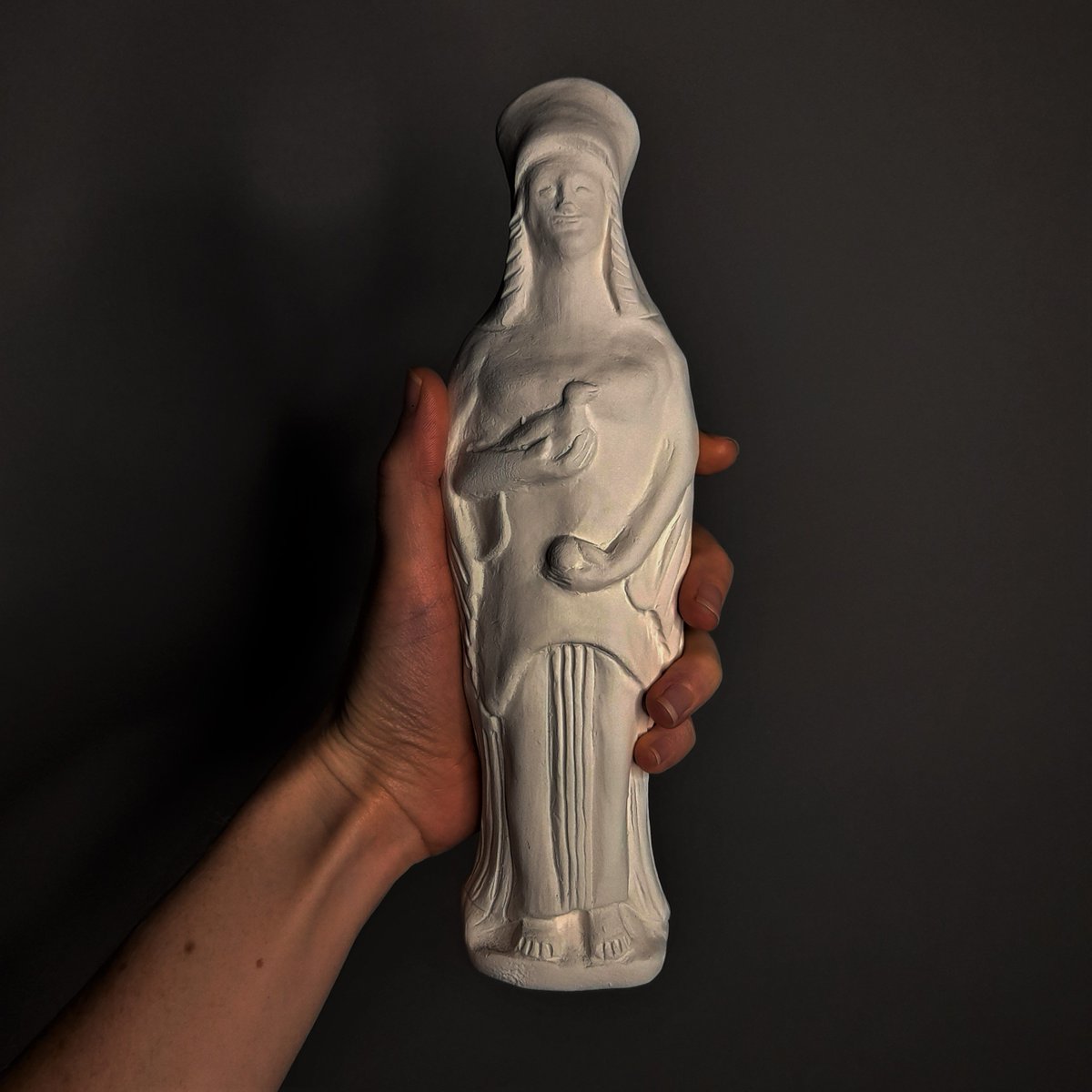 🔥 Astarte Sold Out in Hours! But There’s Still Time to Honour the Goddess. Missed out on Astarte? Don’t worry—15% off goddess offer is still live! Bring home Kore, goddess of renewal, or Vesta, guardian of the hearth before they disappear!
Shop now: 👉 potted-history.co.uk/collections/go…