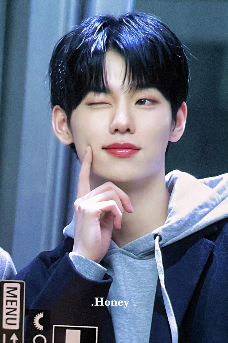 250217

#이정현 #LEEJEONGHYEON 
#EVNNE #이븐
