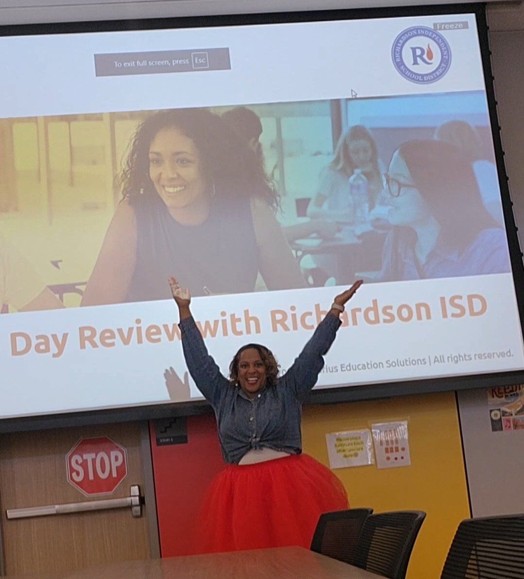 Not that I needed a reason to dress up, but HEEEEEY <a href="/RichardsonISD/">Richardson ISD</a> DWD!!!!