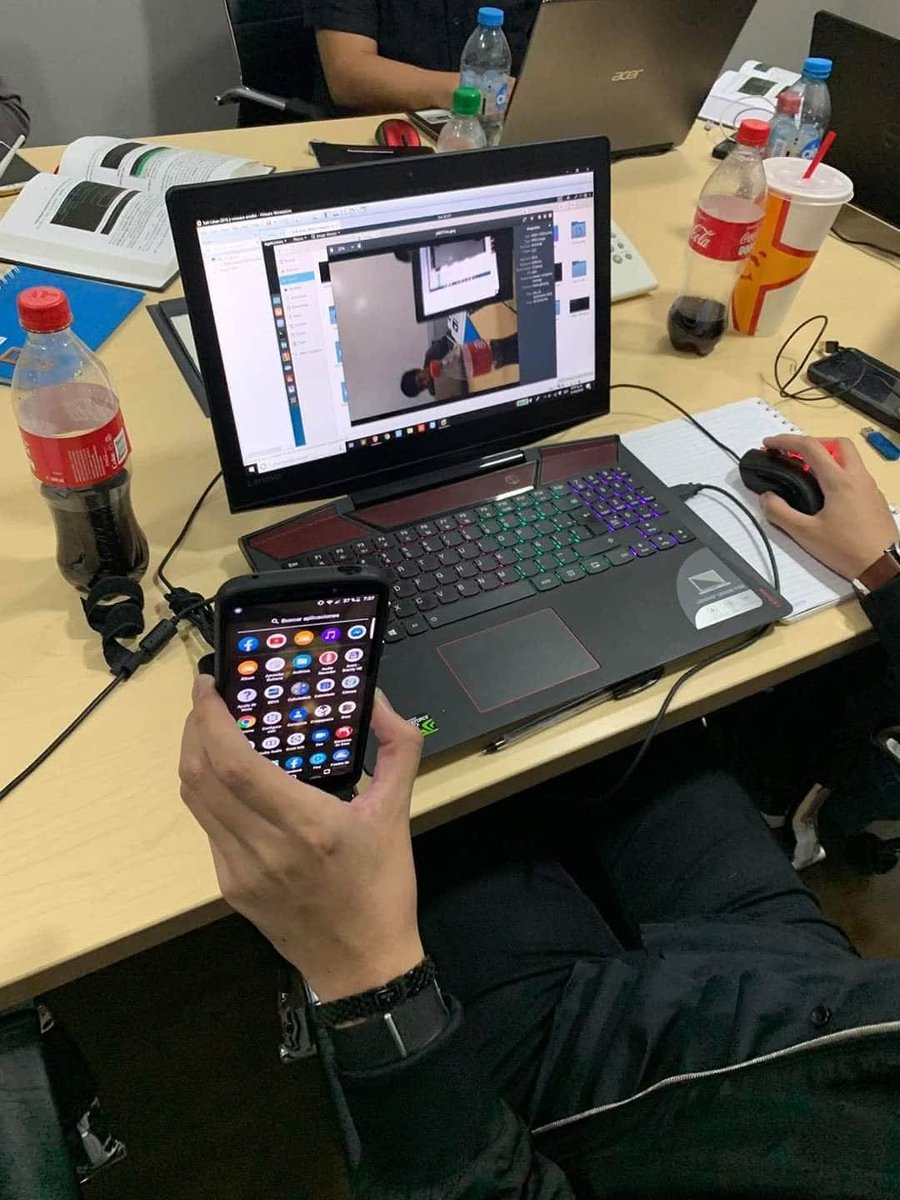 torrescrack's tweet photo. Clase hackeo de moviles 
#hackingmexico https://t.co/26b5LeKbDt