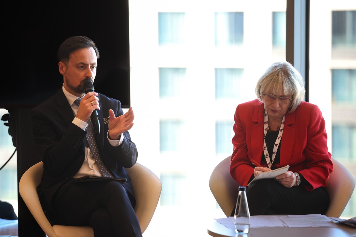 PLintheEU's tweet image. 📸 Highlights from Session II – Parallel Workshops. Experts from business, government &amp;amp; academia join the conversation!

💡 Debating key topics shaping the #SingleMarket: 
➡️ EU enlargement 
➡️ Free flow of goods 
➡️ SM governance 
➡️ Regional benefits of the SM

#Poland25eu