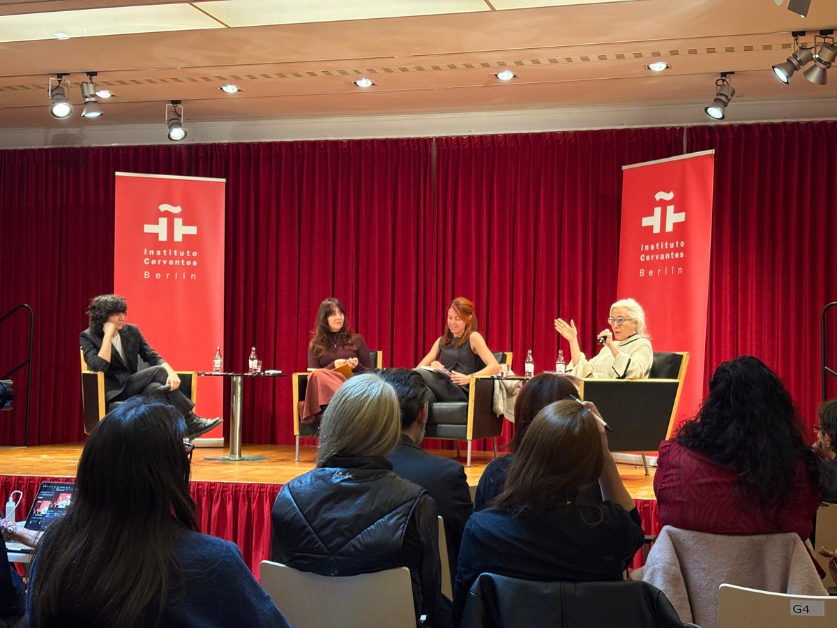 super8es's tweet image. Acompañamos a nuestro país en la #Berlinale2025 como ‘País Foco del European Film Market’ y participamos en el "Breakfast with UK: Co-production Meeting" organizado por @SpainFilm junto con la British Film Commission.

@culturagob 
@CineICAA 
@ICEX_ 
#BerlinFilmFestival