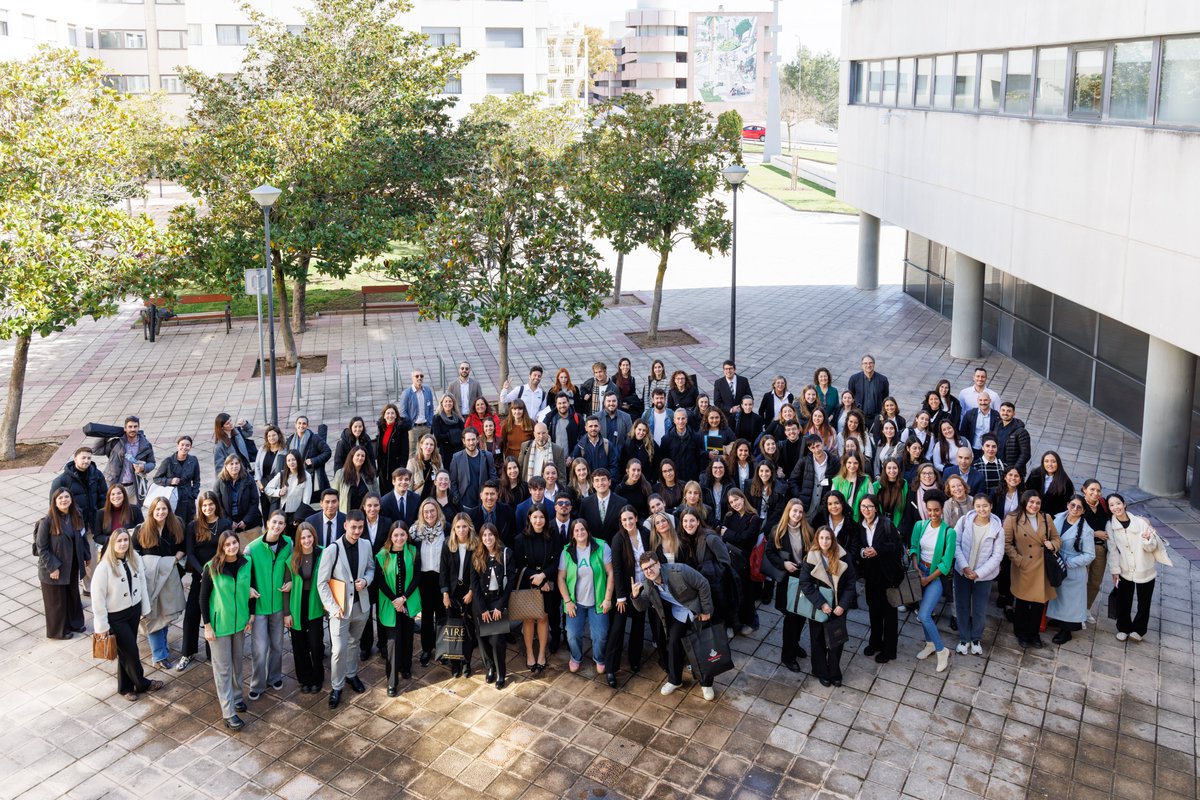 📸 💼  Ja estan disponibles les fotografies del #WorkshopTurismeUAB2025 que vam celebrar el 13 de febrer: flic.kr/s/aHBqjC2KeB

😊 🤝 Agrair la participació de cadenes hoteleres i empreses turístiques que es van apropar al nostre campus per conèixer el talent de l'Escola!