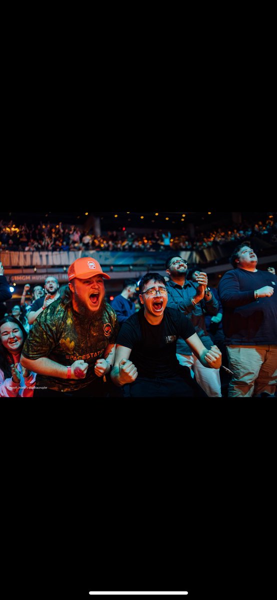 SI codes giveaway to enter 

• follow <a href="/Shanerthebaber/">Shanerthebaber-Clutxh</a> 
• rt 
• like