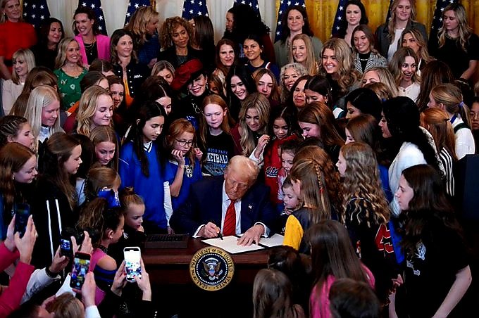 Breeze2er's tweet image. Happy President&apos;s Day 🇺🇲🇺🇲@realDonaldTrump ❤️❤️❤️
🇺🇲🇺🇲🇺🇲🇺🇲🇺🇲🇺🇲🇺🇲🇺🇲🇺🇲🇺🇲🇺🇲