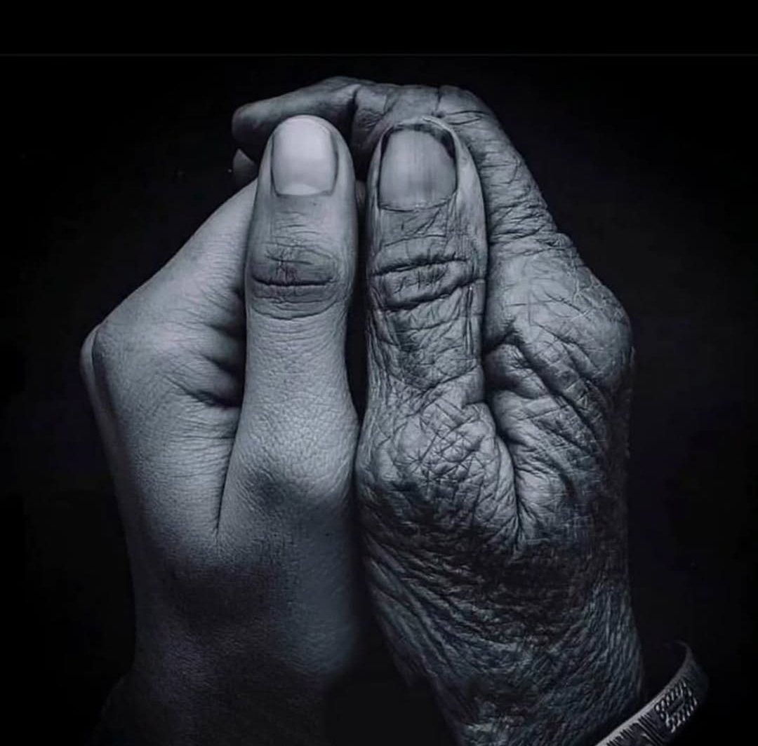 ImSanjayNigam02's tweet photo. चिराग़ सबके बुझेंगे मुर्शद 
हवा किसी की सगी नहीं होती! https://t.co/7XbdSUHX7U