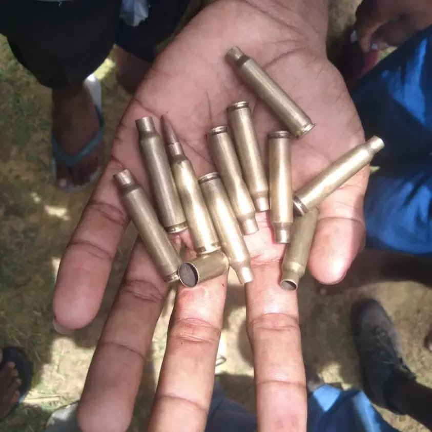 VeronicaKoman's tweet photo. Even towards schoolchildren, Indonesian police still use excessive force. Dozens were arrested, tear gas was shot, warning shots were fired in multiple towns. https://t.co/jA66tqEoyj