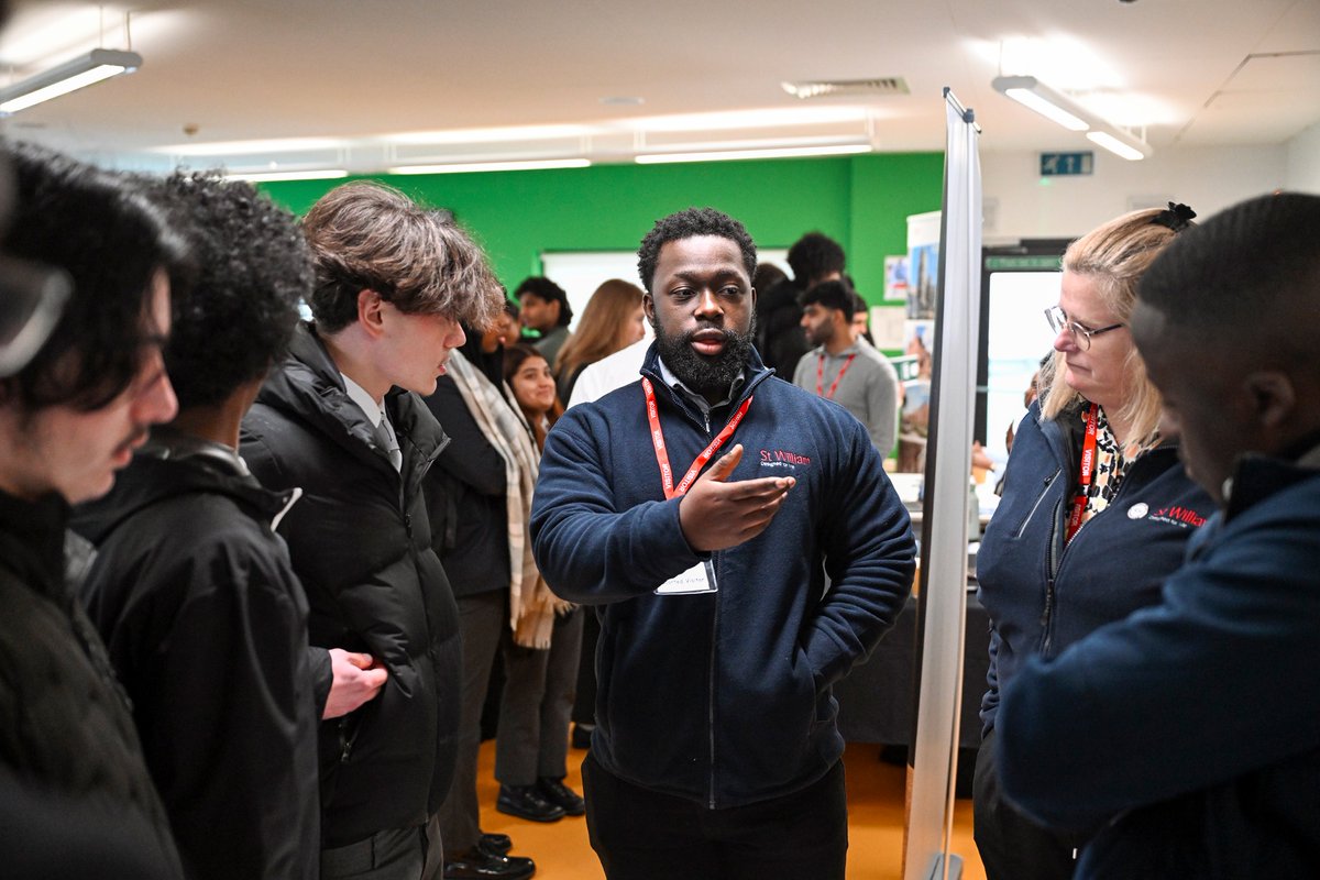 146 students from Hammersmith Academy, Phoenix Academy and Fulham Cross Academy got insider access to some of the biggest names in business during National Apprenticeship Week.

From <a href="/LOrealGroupe/">L'Oréal Groupe</a>  to <a href="/BloombergUK/">Bloomberg UK</a> , industry leaders shared amazing opportunities on their doorstep!
