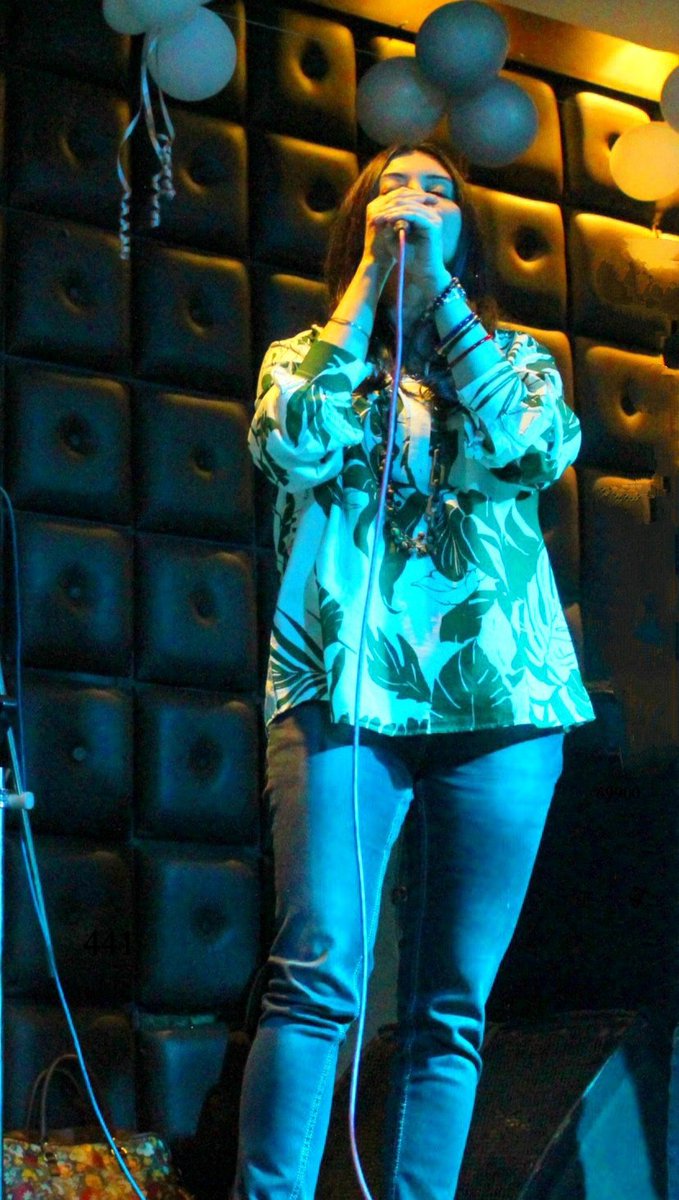 From the concert at DI on 15th Feb 2025 🎶

#singer #songwriter #concert  #Krosswindz #musician #artistslife #musicianslife