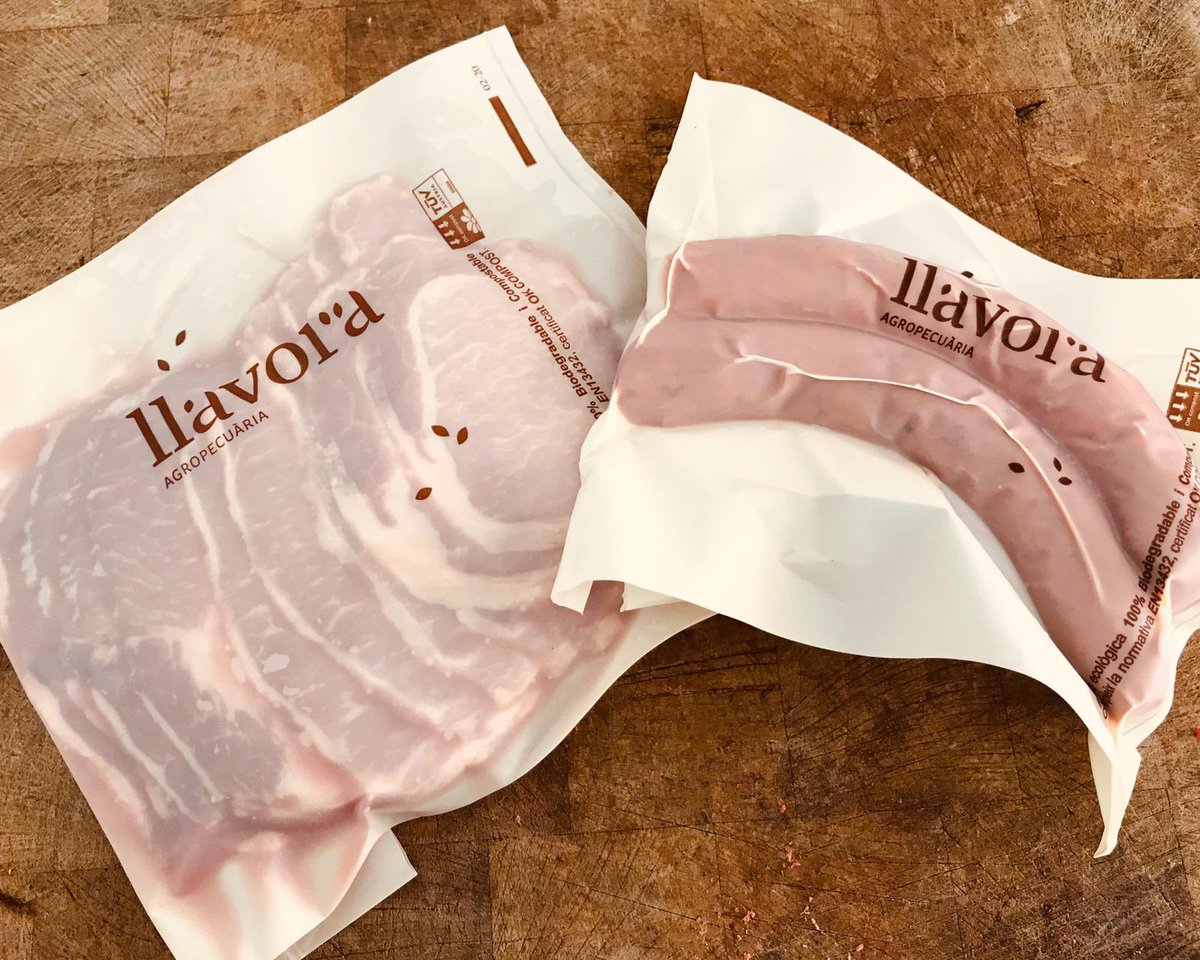 UniondeUniones's tweet image. 👨‍🌾 El viernes comenzó el #ProgramaCULTIVA Martín Jesús Touceda González en la explotación porcina de Josep De Delàs Martí #LlavoraAgropecuaria en #Ventalló. Contribuirá en tareas de sanidad, alimentación o bienestar para su #transiciónagroecológica @mapagob 🐷🐖