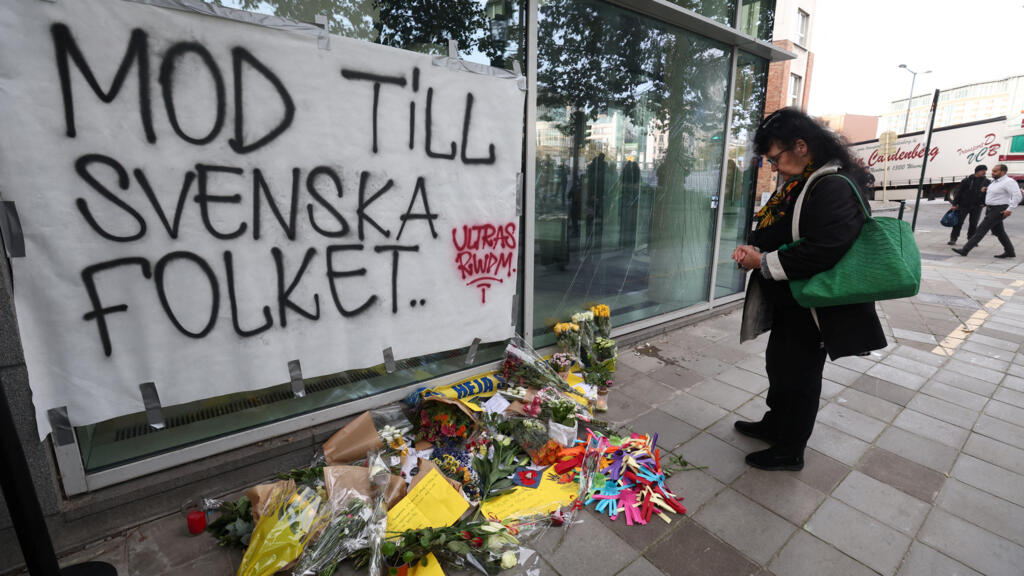 wtx_EU_news's tweet photo. Paris court charges two suspects over Brussels football knife attack
https://t.co/1NlpOyucFj
#EU_FEATURED https://t.co/iDZVD16Jr6