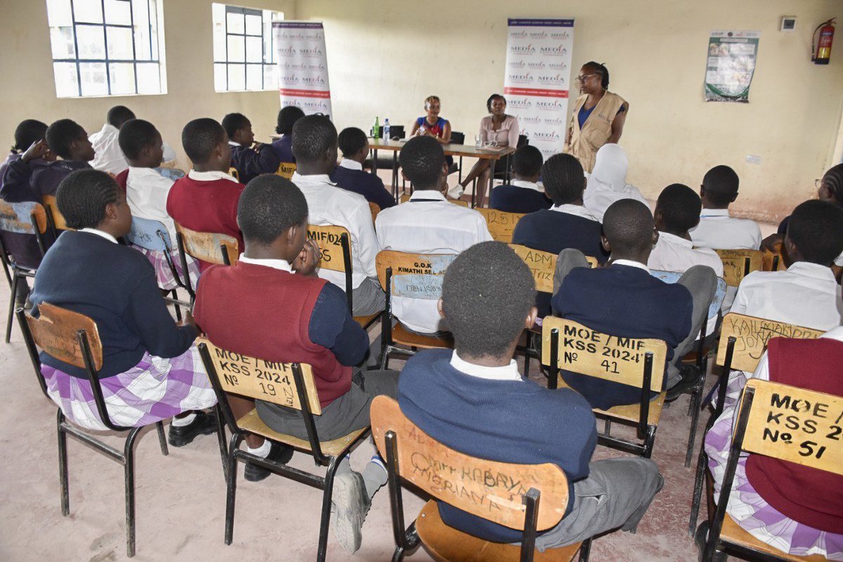 MediaCouncilK's tweet photo. ICYMI: We inspired future journalists at Kimathi Secondary School, showing them how radio can raise awareness, share solutions and amplify voices in the fight against climate change.

#WRD2025 https://t.co/1MtTufmD0X
