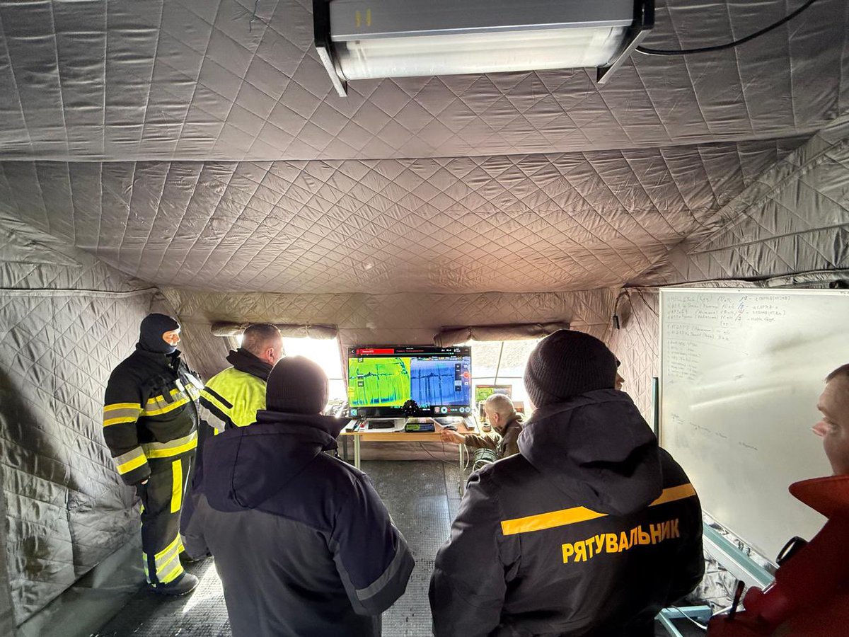 Claretta Nijhuis tweet media