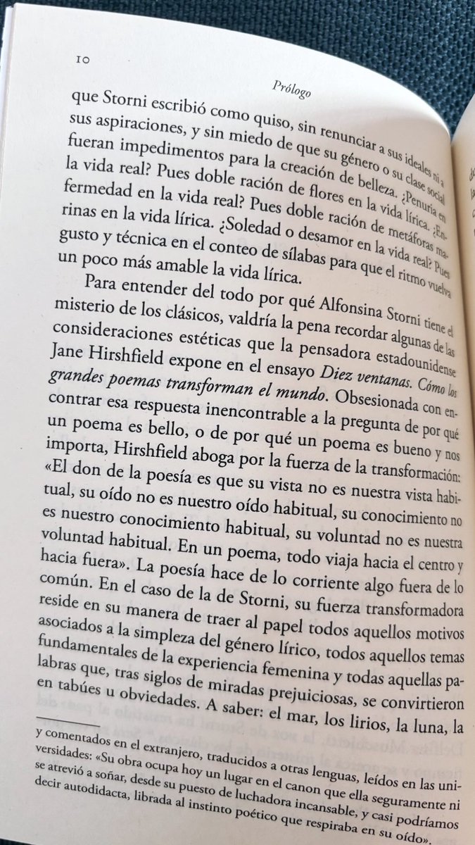 lunamonelle's tweet image. Este jueves en librerías,