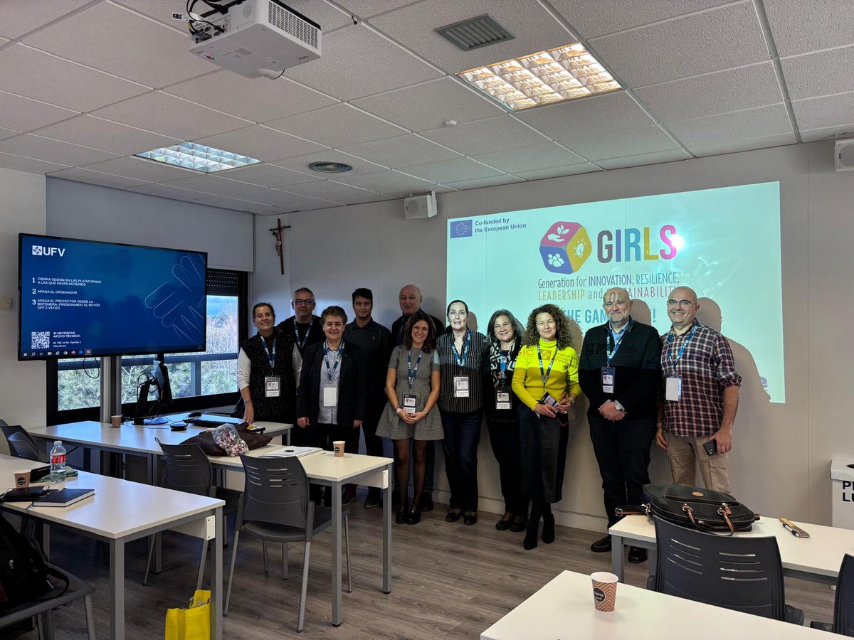 Parte del equipo de <a href="/girlsEUproject/">GIRLS Project</a> se reunió en la <a href="/ufvmadrid/">Universidad Francisco de Vitoria</a> la semana pasada para compartir logros y seguir trabajando en el próximo proyecto. Gracias a todos!! linkedin.com/feed/update/ur…