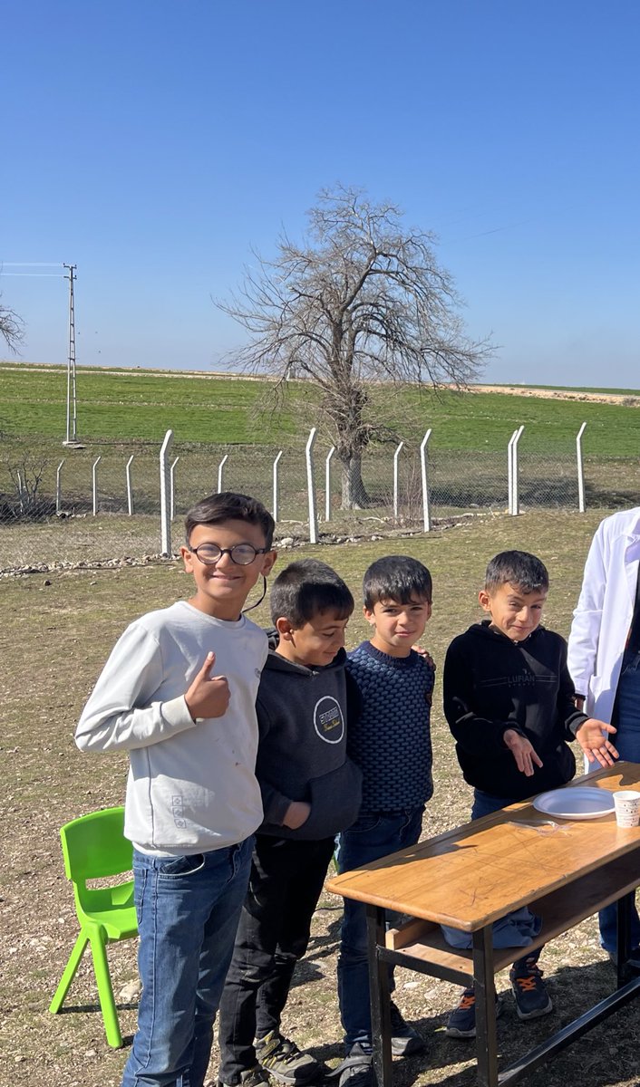 Öğrencilerimizin toplumsal hayata aktif katılmalarını sağlayacak günlük yaşam becerilerini kazanmaları için bu ay “Temel Eğitimde Yaşam Becerileri” 🌞✨🌞 
<a href="/Yusuf__Tekin/">Yusuf Tekin</a> 
<a href="/vali_zorluoglu/">Murat Zorluoğlu</a> 
<a href="/Murat4Kucukali/">Murat Küçükali</a> 
<a href="/DogukanKoyuncu_/">Doğukan Koyuncu</a> 
<a href="/tchazro/">T.C. Hazro Kaymakamlığı</a> 
<a href="/HazroMem/">Hazro İlçe Milli Eğitim Müdürlüğü</a> 
<a href="/ugurdoganer01/">Uğur DOĞANER</a> 
<a href="/Diyarbakirmem/">Diyarbakır İl Millî Eğitim Müdürlüğü</a>