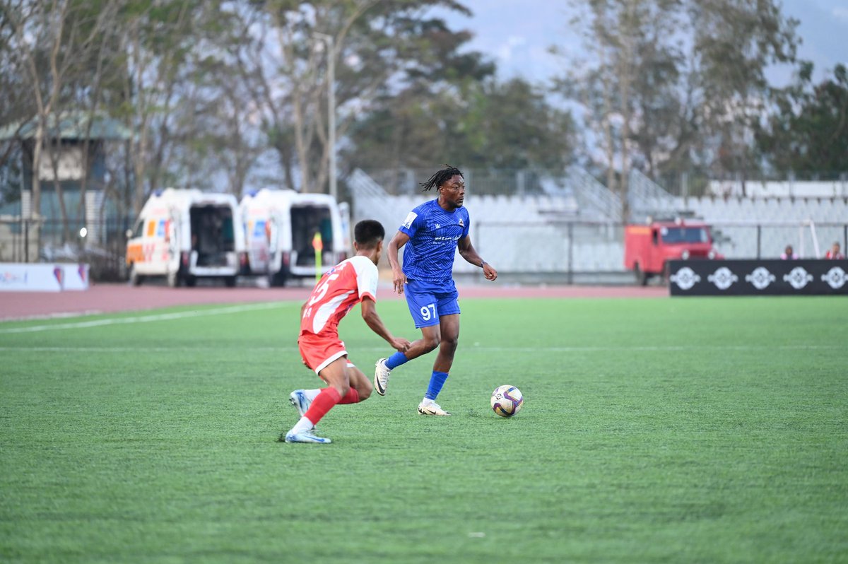 INDWomensLeague's tweet photo. Half-time! ⏳
AFC 0️⃣-0️⃣ CB

The leaders have been held goalless at the break in Aizawl! 🔒

#AFCCB #ILeague #IndianFootball ⚽️ https://t.co/Hav5QARMXK