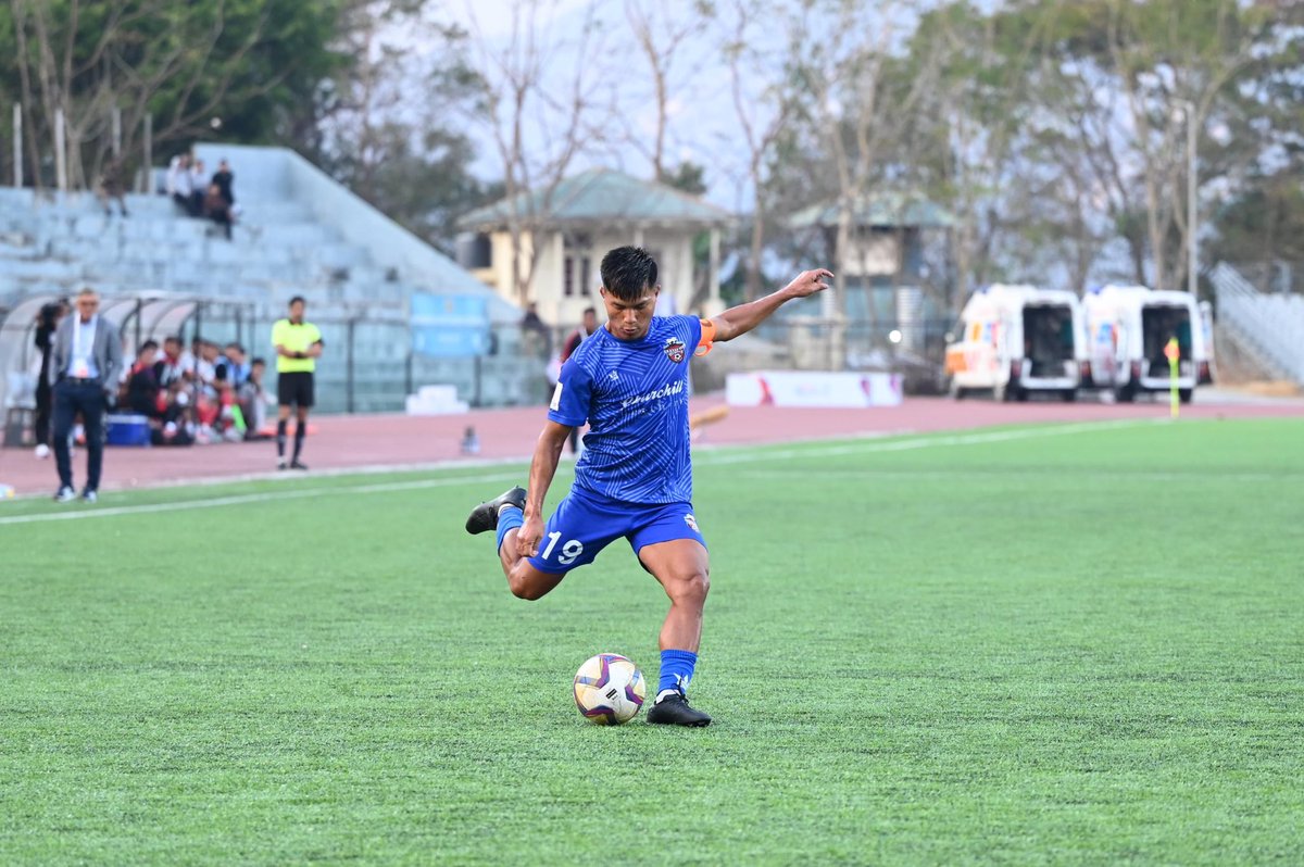 INDWomensLeague's tweet photo. Half-time! ⏳
AFC 0️⃣-0️⃣ CB

The leaders have been held goalless at the break in Aizawl! 🔒

#AFCCB #ILeague #IndianFootball ⚽️ https://t.co/Hav5QARMXK