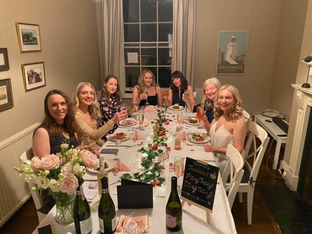 Perfect Pamper run &amp; arrange pop-up #parties &amp; special #events for you - let us help you choose locations or in the comfort of your own home!

perfectpamper.com

#spabycar #pampering #partyplanning #eastanglia