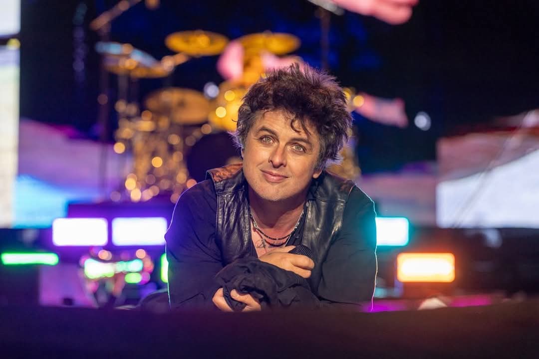 GDArgNation's tweet photo. Hoy está cumpliendo 53 añitos está personita maravillosa, el señor Billie Joe Armstrong https://t.co/taojBbqb9j