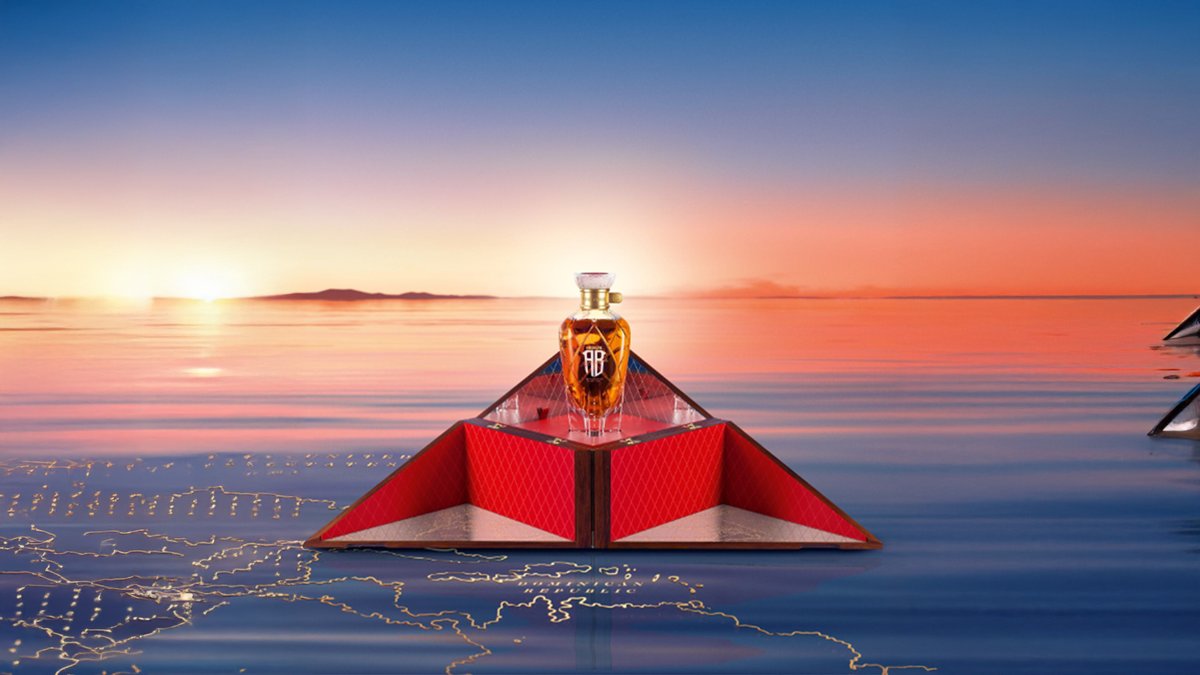 LuxLifestyleMag's tweet image. Discover the latest release from Brugal Rum - the Andres Brugal Edition 02! An ultra-premium expression paying tribute to their heritage and legacy of excellence. Learn more about this exquisite rum here. 👉 zurl.co/GqjGn  

#LUXlife #BrugalRum #AndresBrugalEdition02