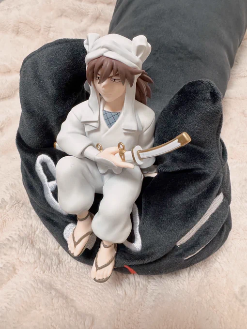 天様も無事GETしました何そのおてて…………愛おしすぎん??? 
