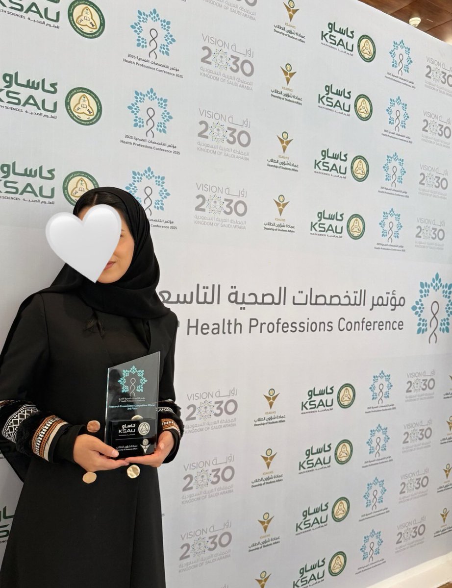 AlRaddad20's tweet photo. الحمدلله يارب 
المركز الثالث في مسار العروض الشفهية 🥉🤍

Proud to achieve 3rd place! at @ksau_events As best Oral Presentation 

Was my first and great experience ever! https://t.co/Z4RtCrtIoN