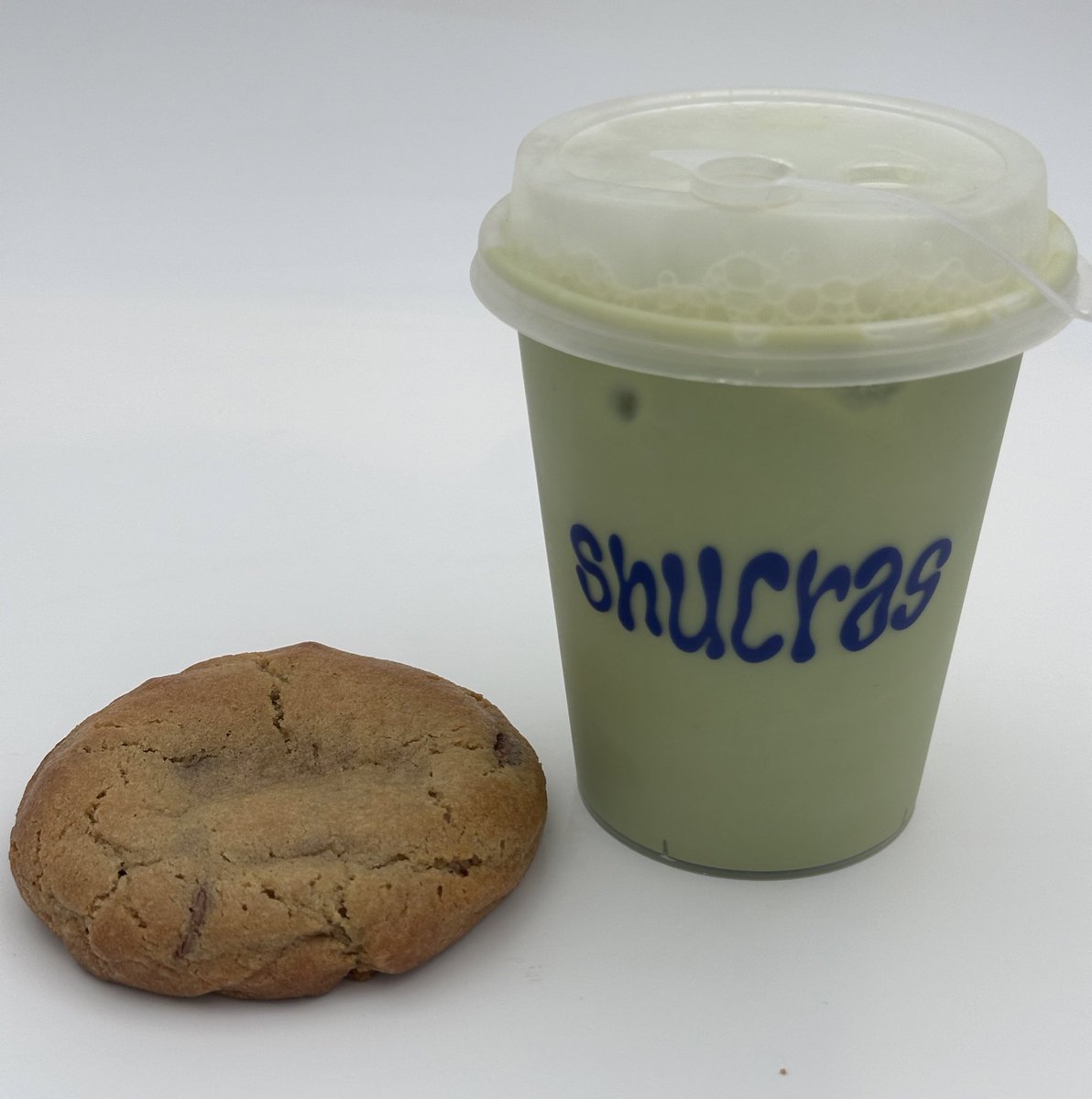 كوكيز و ماتشا روقان تستحقه 😌