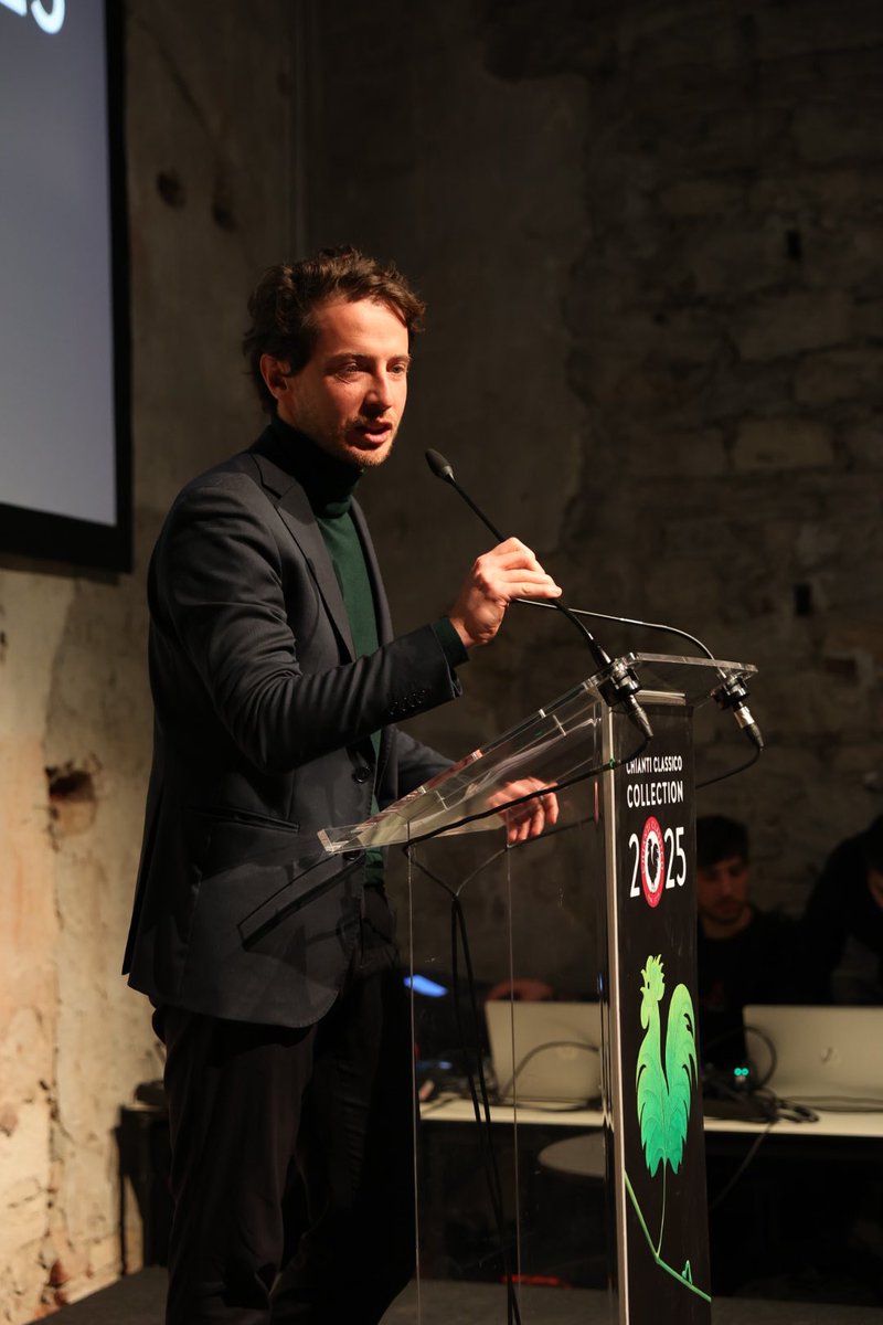 La parola a Jacopo Vicini, Assessore
sviluppo economico della Città di Firenze: “Possiamo prendere esempio dal Consorzio sulla sua capacità di fare squadra, perché solo facendo squadra si possono raggiungere gli obiettivi.”