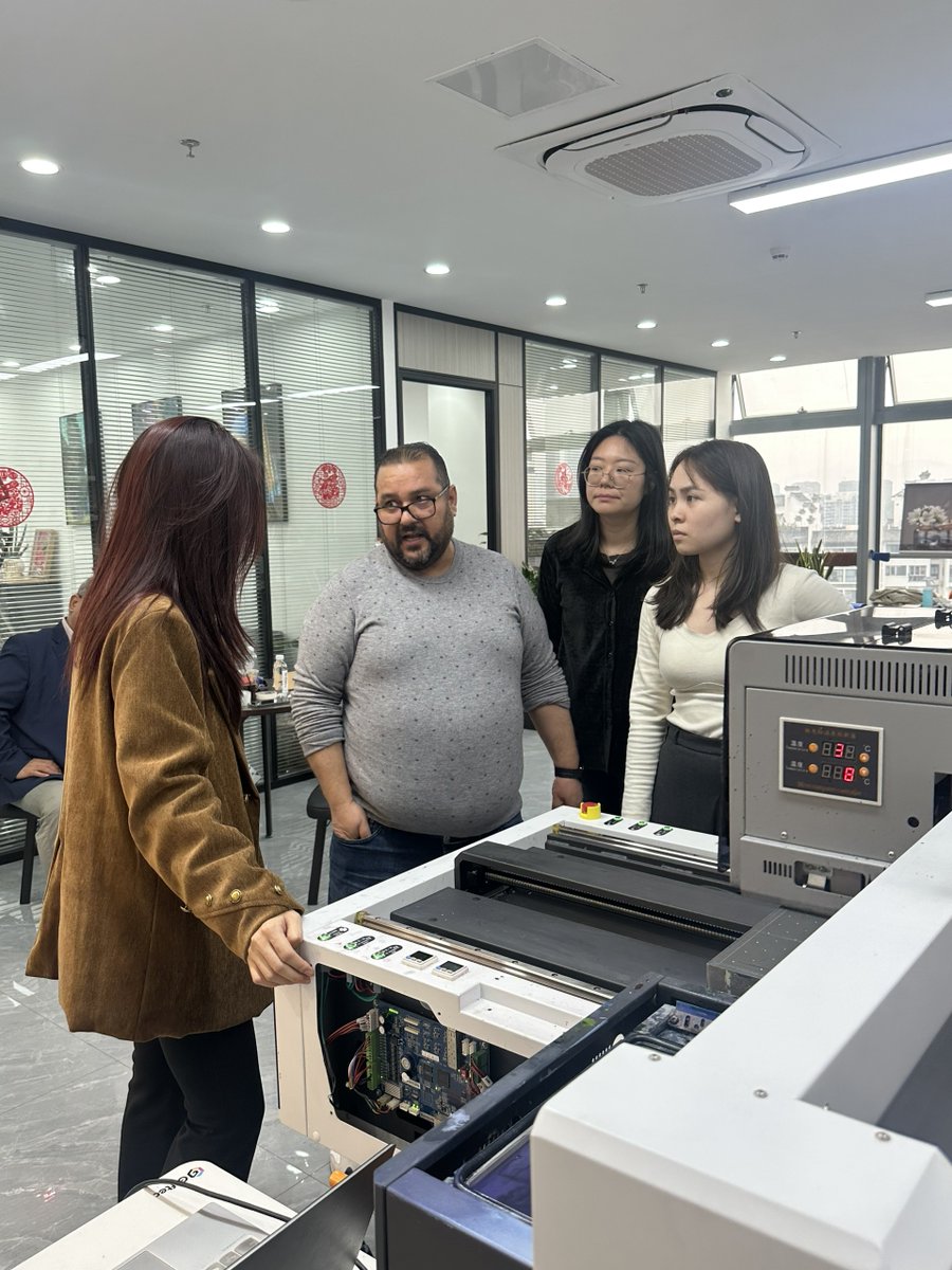 Giftec279058's tweet image. Welcome users from Tunisia to come to Giftec factory to learn about single pass packaging printer!#tunisia

#packagingprinter #packagingprinting #singlepassprinter #onepassprinter #digitalprinter #carton #cartonbox #digitalprinter #digitalprintingmachine #handbags #shoppingbag