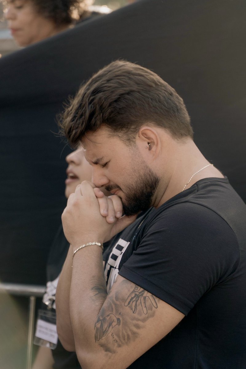 jorgeemaciel's tweet photo. Para que seja exaltado e glorificado o nome do único que é o Caminho, a Verdade e a Vida: Jesus Cristo! https://t.co/ENbVqKmm6V