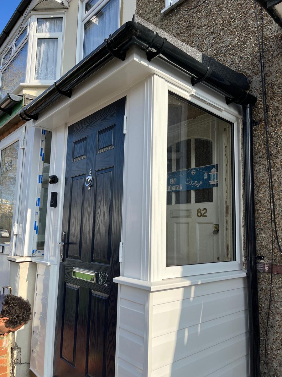 mgconst1's tweet photo. Another work done for Newham Council Property looking Sharp with a new uPVC porch, composite front door, and roof.  

#Porch #uPVC #Composite #Construction #Building #Builders #Transformation #constructionphotography #redbridge #newham #walthamforest #hackney #Follow #Update https://t.co/yT80ltniCE