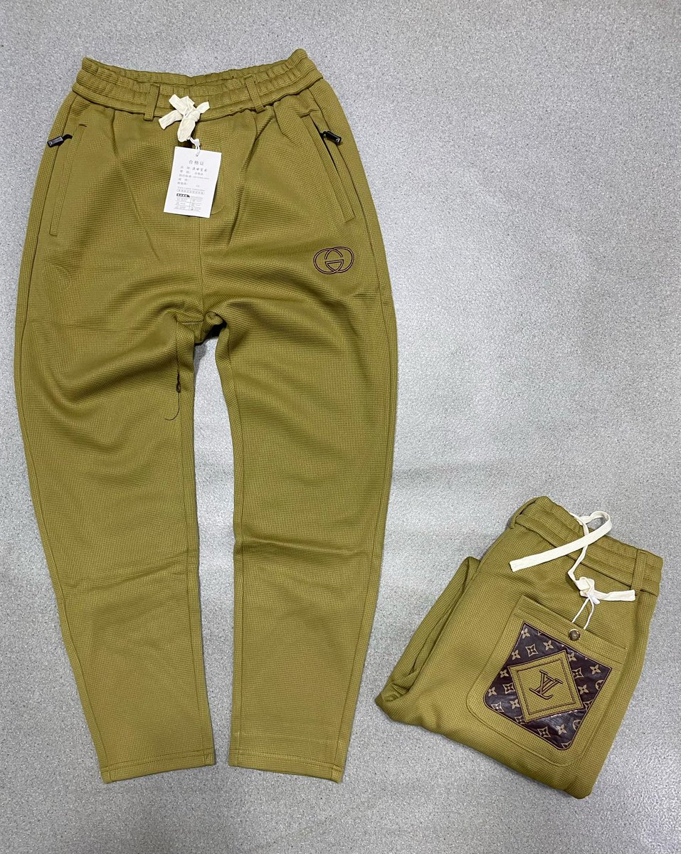 Unus Shop tweet media