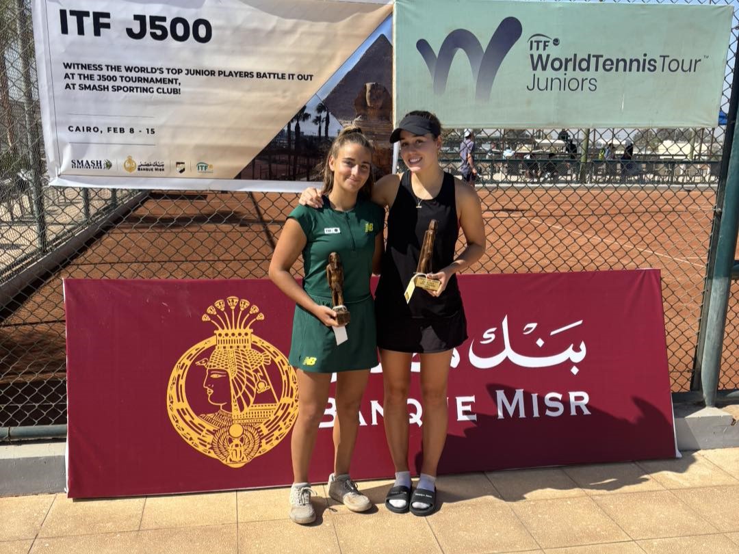 🎉 ¡Charo Esquiva se lleva el título de dobles en El Cairo! 🇪🇸💪

Junto a Flora Johnson, vencieron 6-2 6-1 a Zhenikhova y Miskovic en la final 🏆🎾

Un gran cierre de gira tras llegar a semifinales en individual ✨

¡A por más! 💥

#tenisvalenciano