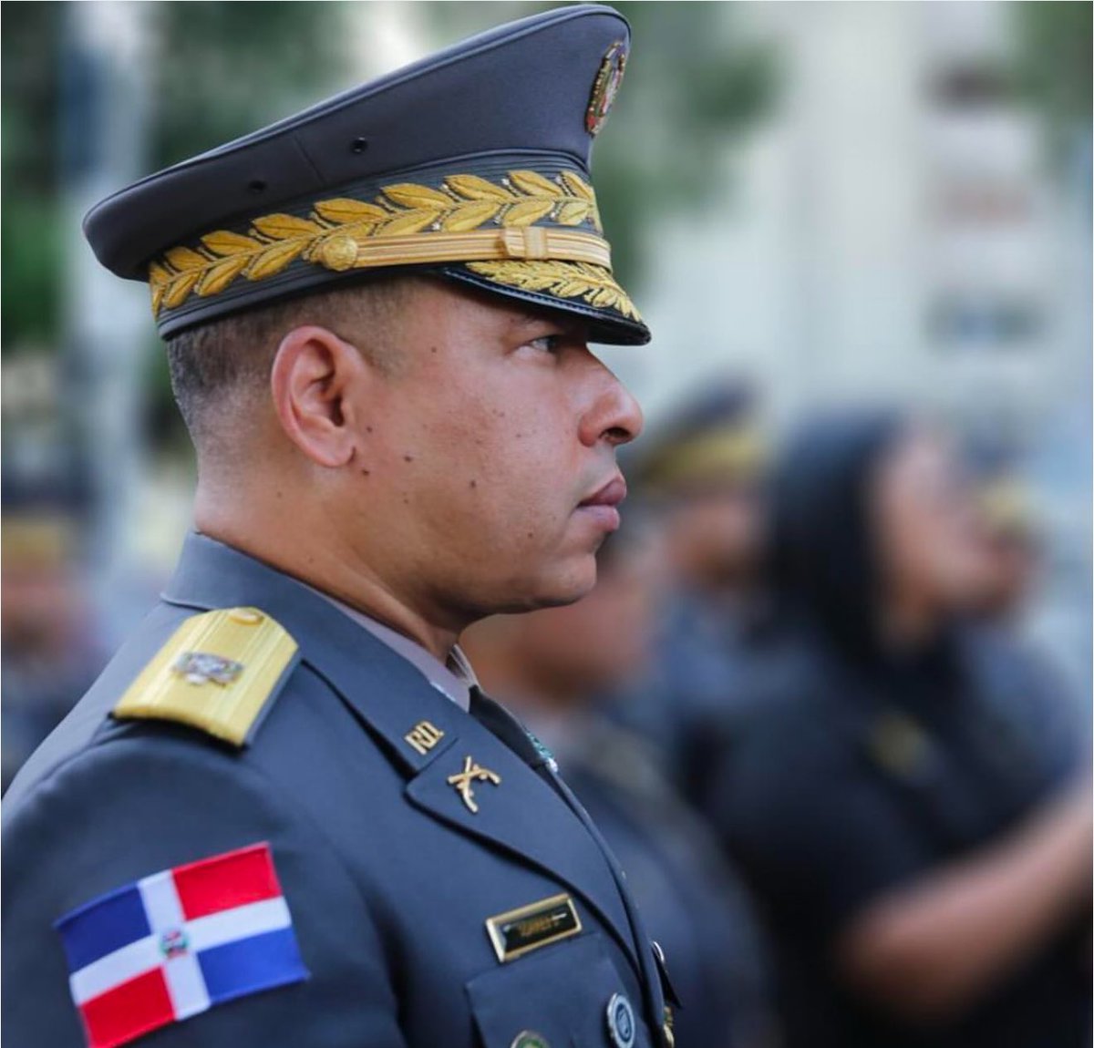 torres_dotel's tweet photo. Honor, Valor y Compromiso: La Esencia de Ser Policía

La pasión por servir y proteger a la ciudadanía hace toda la diferencia en esta profesión. Es un trabajo de gran responsabilidad y compromiso.

#policia #protegeryservir #vocacion https://t.co/dVFgNkM9Be