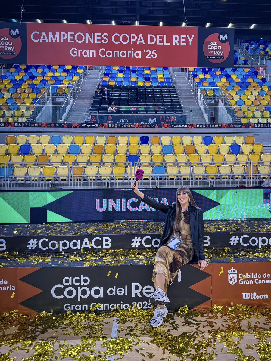🏆🏀 Es el mejor evento del año y no admito discusión. Por el nivel, por el evento en sí, por la gente con la que se comparte… y, en definitiva, porque todo lo que engloba va mucho más allá del baloncesto.

Las Palmas, ha sido un placer. 👋🏼🇮🇨

Y… ¡larga vida a la #CopaACB!
