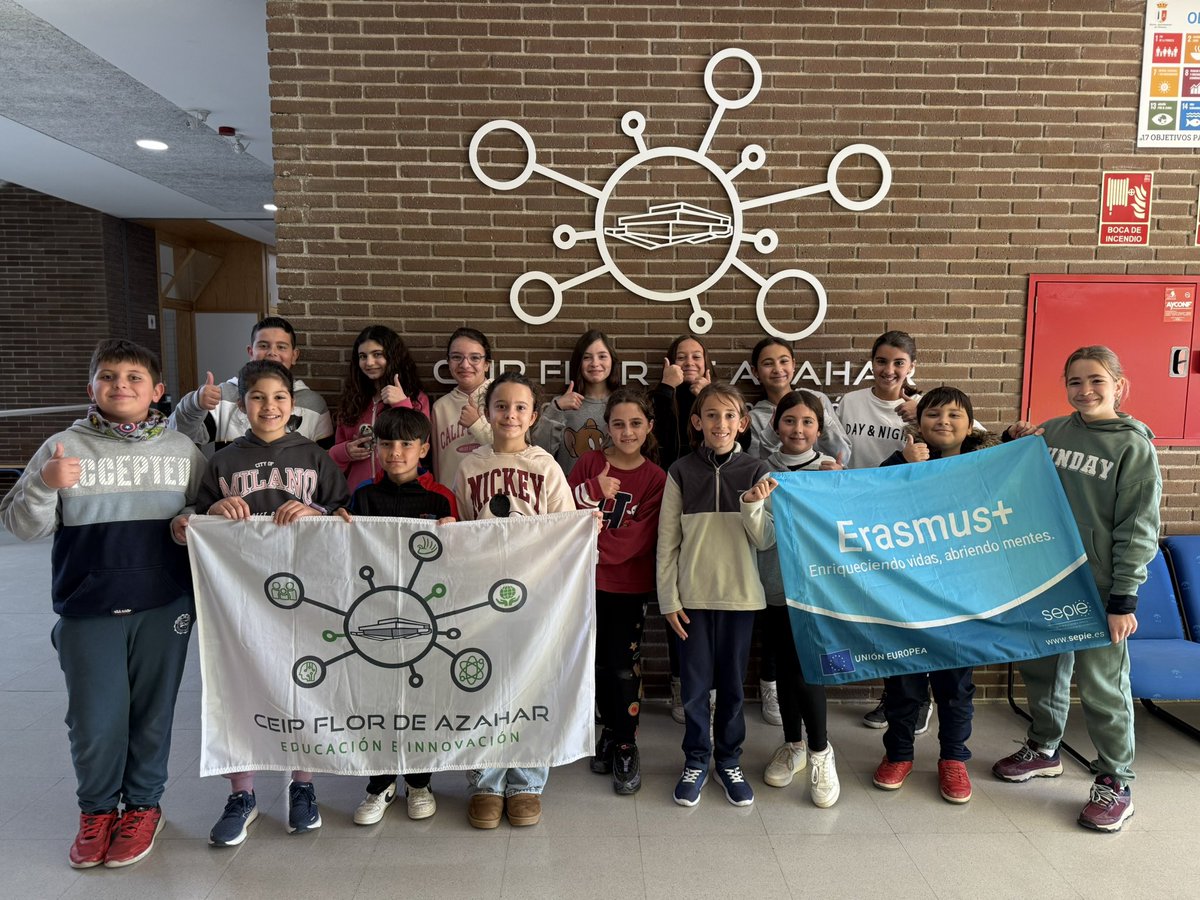 CEIP Flor de Azahar (@ceipflorazahar) on Twitter photo !Lo logramos! Tras años de esfuerzo, el CEIP Flor de Azahar ha conseguido la acreditación #ErasmusPlus. Este año, docentes y alumnos viajarán a Irlanda, Italia, Finlandia y Francia... ¡Seguimos apostando por el aprendizaje significativo! #CEIPFlordeAzahar #Educación <a href="/aurecaba/">Aurelio J. Caballero</a> !Lo logramos! Tras años de esfuerzo, el CEIP Flor de Azahar ha conseguido la acreditación #ErasmusPlus. Este año, docentes y alumnos viajarán a Irlanda, Italia, Finlandia y Francia... ¡Seguimos apostando por el aprendizaje significativo! #CEIPFlordeAzahar #Educación <a href="/aurecaba/">Aurelio J. Caballero</a>