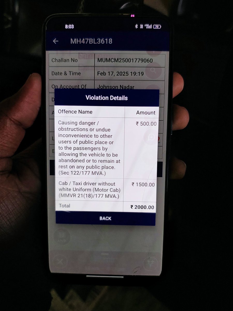 JohnsonNavy1's tweet photo. @MTPHereToHelp I was waiting for my customer to come and the customer arrived in hardly 2 mins I requested CISF person that my customer is coming don't click my photos and he clicked the photo from his phone and then Mr.Aslam Hanif Khan came and clicked my photo on the verbatim https://t.co/0sbz5Rbp6V