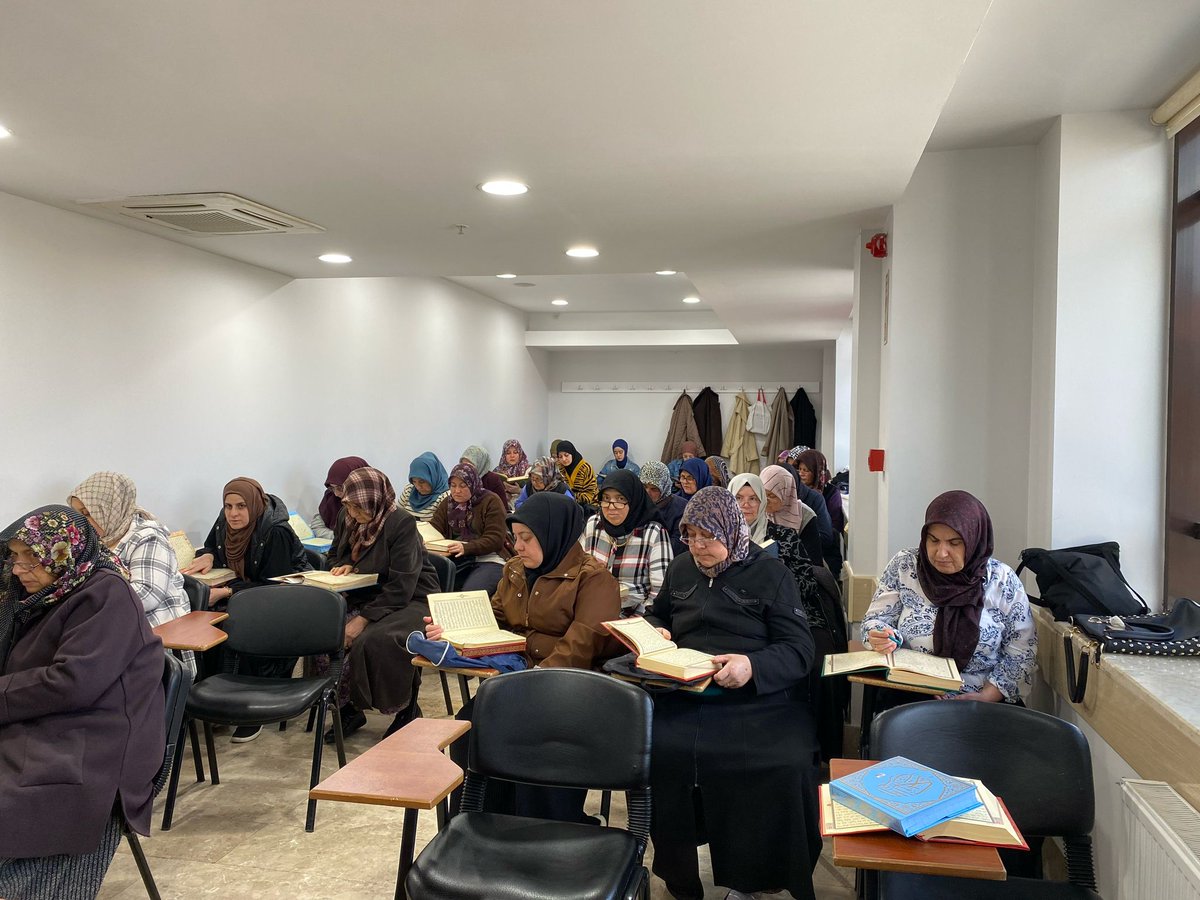 komekkonya's tweet photo. Konya Büyükşehir Belediyesi Meslek Edindirme Kursları (KOMEK), 2025 Bahar Dönemi eğitimlerine başladı. Mesleki ve kişisel gelişim alanında Türkiye’nin en büyük eğitim kurumlarından biri olan KOMEK, Türkiye’de öğrenmenin ve gelişmenin öncüsü olmaya devam ediyor.

#komekkonya https://t.co/1S5GWWAora