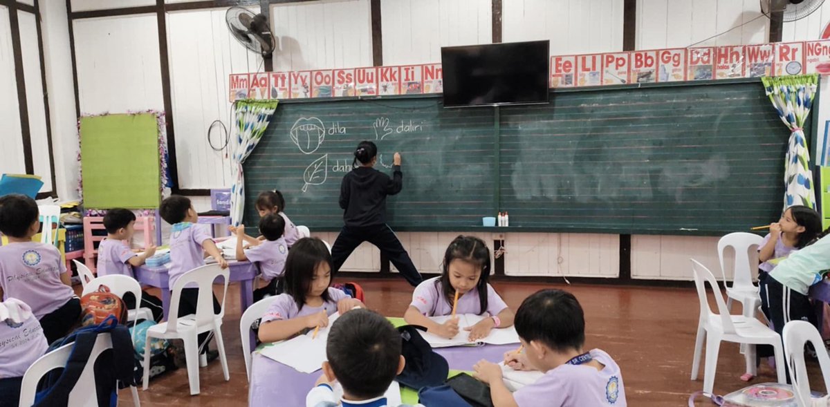 samaeqxtxs's tweet photo. medyo tiring atong kaganapan sa February as a Teacher https://t.co/E2L8DrzclV