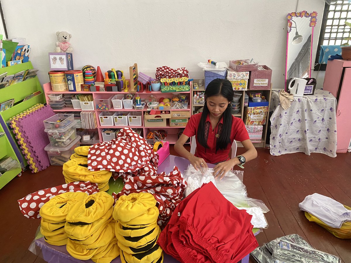samaeqxtxs's tweet photo. medyo tiring atong kaganapan sa February as a Teacher https://t.co/E2L8DrzclV